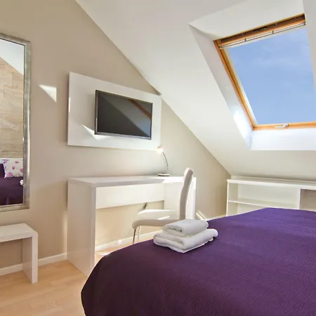 Laura Lux Suites-3