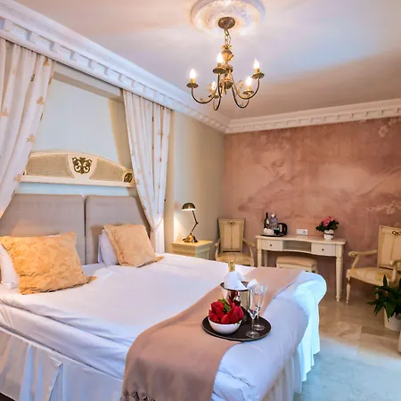 The Town House (Adults Only)-3