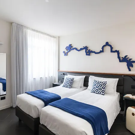 Foyer Rooms&Suites - Self Check-In-3