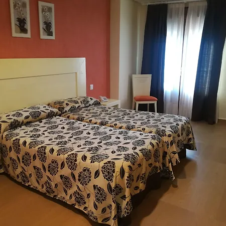 Hostal Jijones-2
