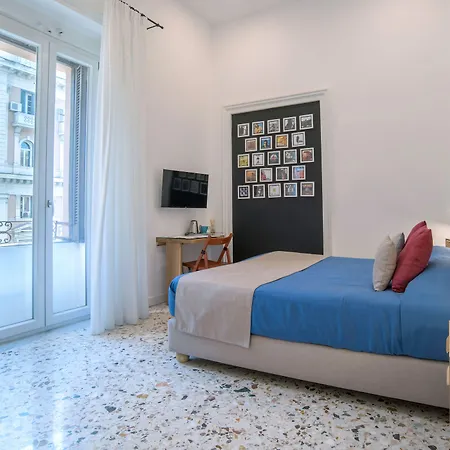 Napoliamo Guest House-3