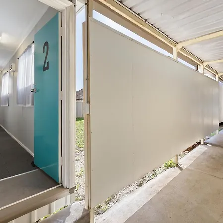 The Barracks Wagin-3