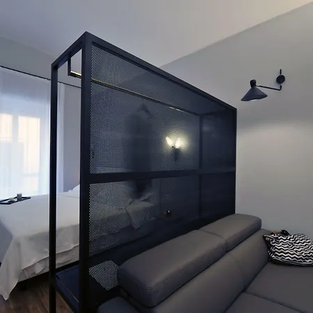 Lidia Chambres D'Hotes-2