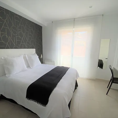 Hostal Somnis-2