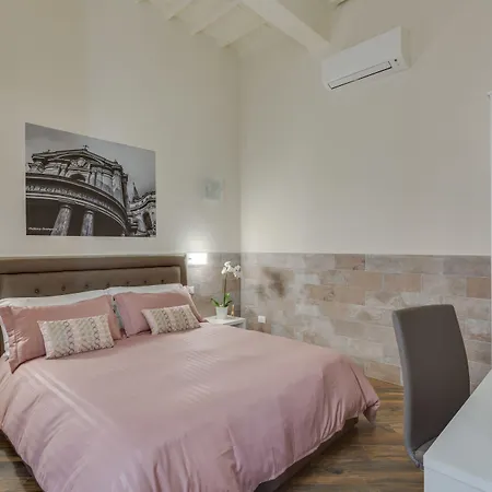 Navona Charme Suite-3