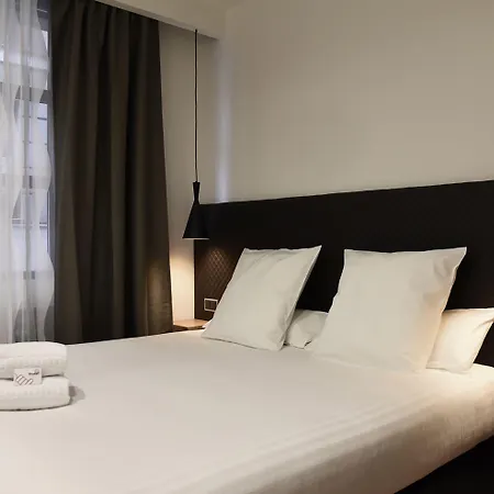 Woohoo Suites Madrid-3