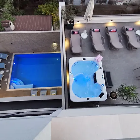 Luxury Rooms Pino-3