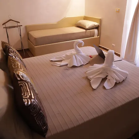 Lighthouse Suites Trastevere-2