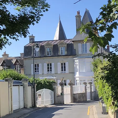 Dday Aviators Le Manoir-2