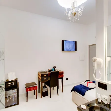 Queen Palace Suites-3