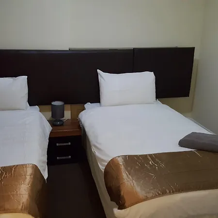 Portsmouth Budget Hotels - All Rooms Are En-Suite-2