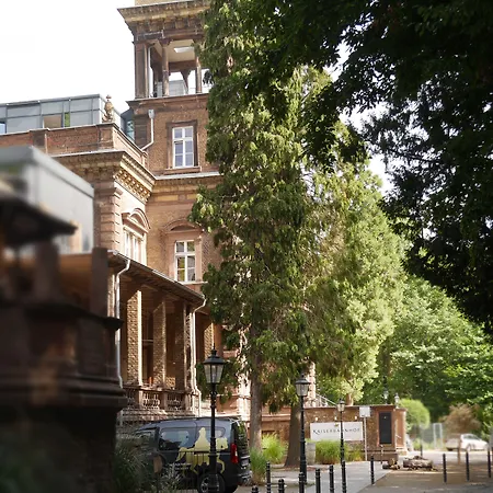 Trafohaus am Kaiserbahnhof-3
