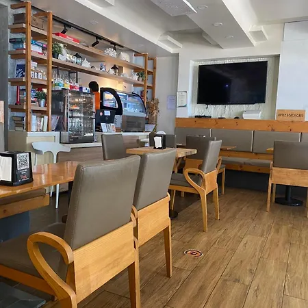 Ripple Beach Inn-2
