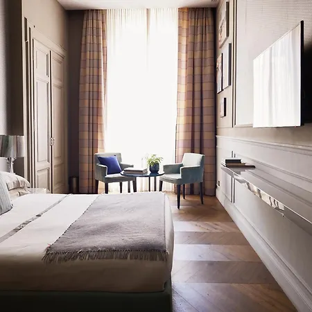 Le Quattro Dame Luxury Suites-3