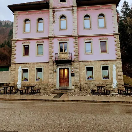 La Casa Del Popolo-3