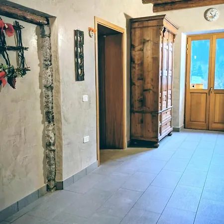 La Casa Del Popolo-2