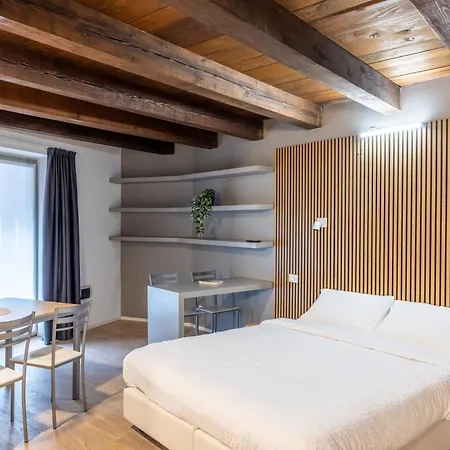 Le Meridiane Luxury Rooms In Trento-2