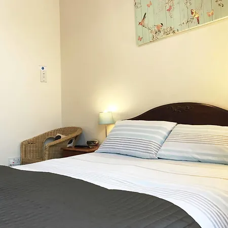 Esk Vale Guest House-3
