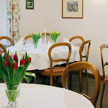 Hotel Pension Gutshaus Neu Wendorf-3