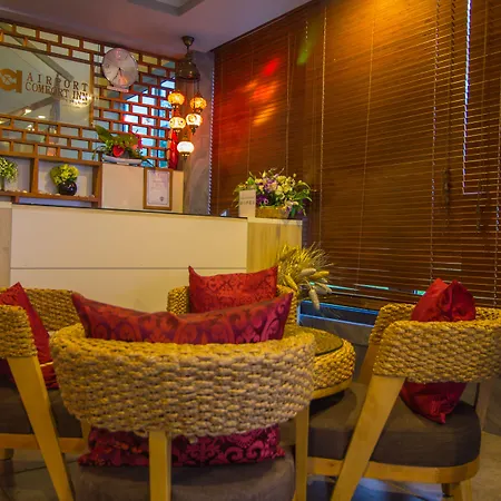 Airport Comfort Inn Premium-3