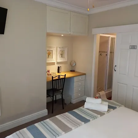137 High Street Guest House-2