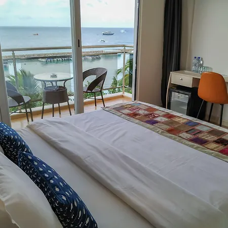 Icom Marina Sea View-2