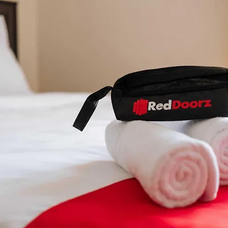 Reddoorz @ Ruko Itc Roxy Mas-2