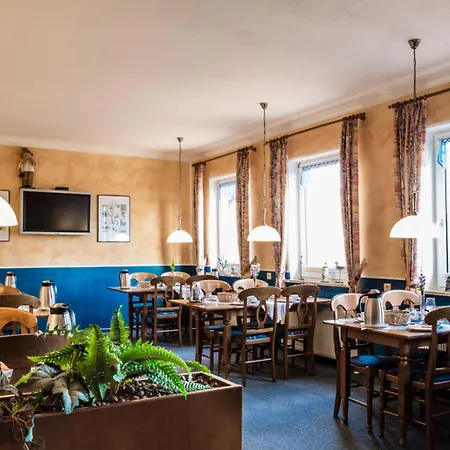 Logia Hotel Garni-2