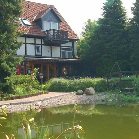 Hotel Auf Dem Langenhof Wunstorf-3