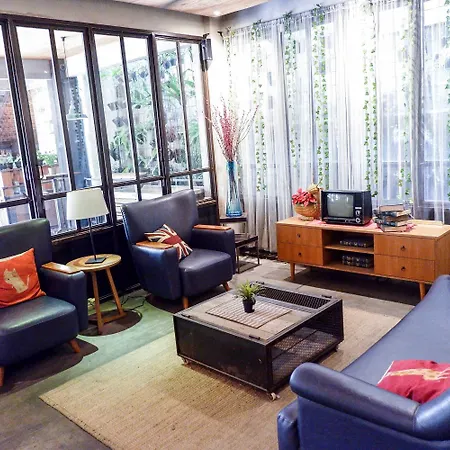 Triple Seven Bed & Breakfast-2