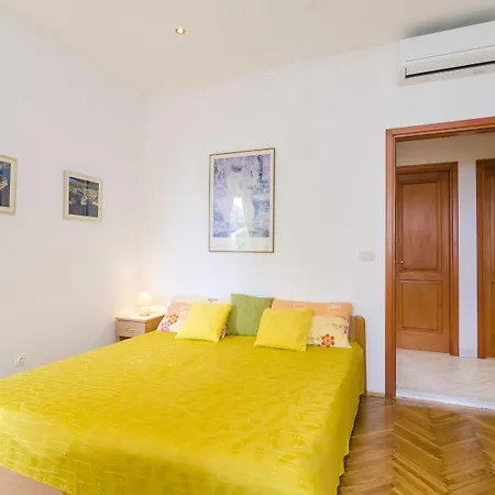 Rooms Lovrijenac-3