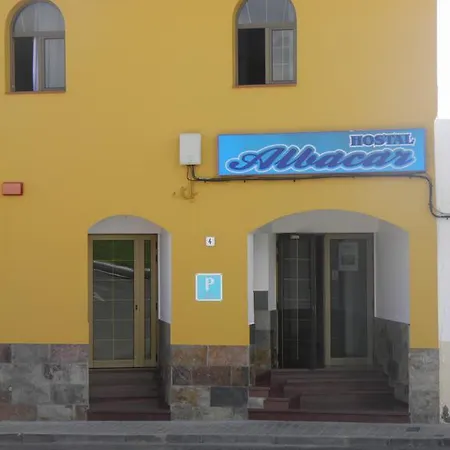 Hostal Albacar-3