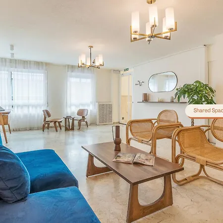 Granada Suites By Olala Homes-2
