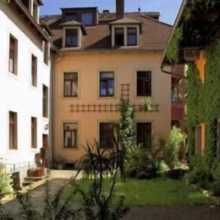 Pension an der Pillnitzer Schlossfähre-2