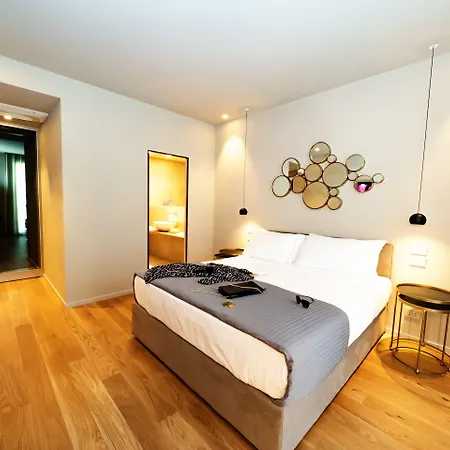 Elite Accommodations & Hydromassage Pool-2