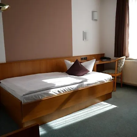 Hotel Garni Brauhof Niederwiesa-3