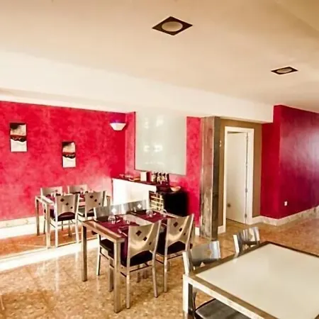 Hostal Catedritos Ibéricos A-5 Km 154 A 5 KM DE OROPESA A 1 KM DE HERRERUELA DE OROPESA-2