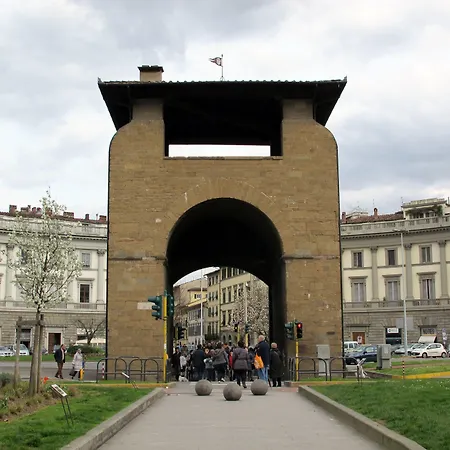 Porta Alla Croce Guest House-2