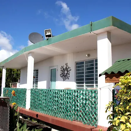 Pancho'S Paradise - Rainforest Guesthouse With Pool, Gazebo And View-2