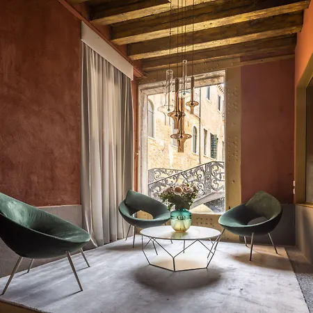 Ninfea Luxury Suites-2