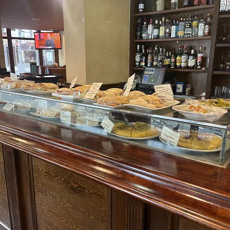 Bilbao Rooms & Kitchen Zorroza-2