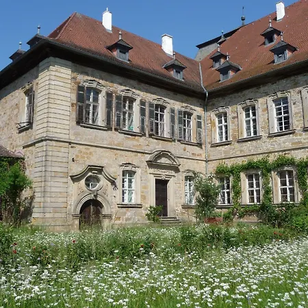 Ferienzimmer im Schloss Burgpreppach-3