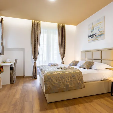Luxury Rooms Fetivi-3