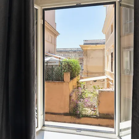 The Point Suites Rome - Guest House-3