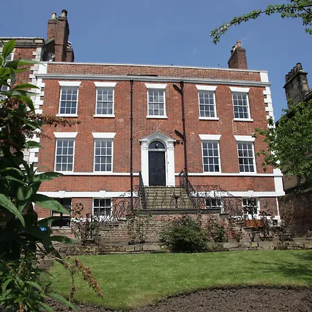 Thistlebank Townhouse-2