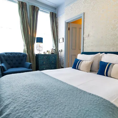 Brooks Guesthouse-3