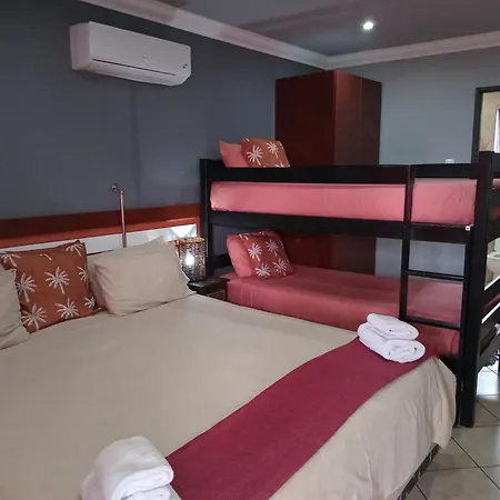 Grand Central Guesthouse-2