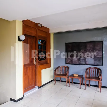 The Soemarsono Hotel Near Ambarrukmo Plaza Mall Redpartner-2
