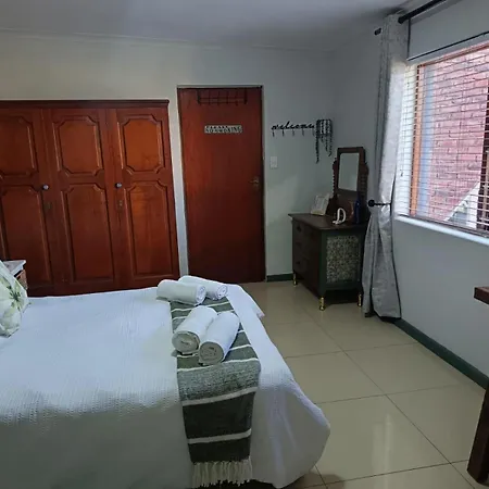 Bluewater Guesthouse-3