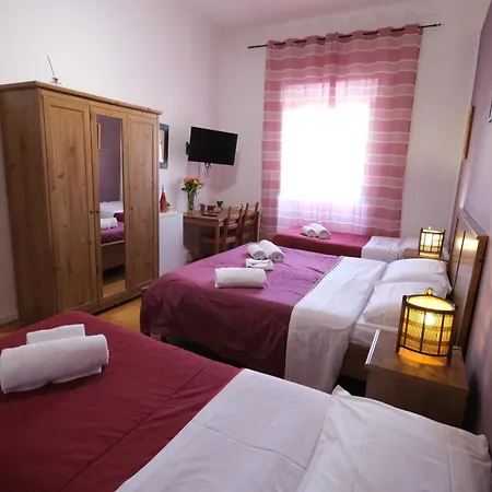Gialel Guesthouse-2